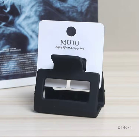 Muju Fashion Rectangle Matte Hair Clip |Muju In Lebanon