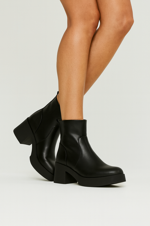 Tata Italia  Women's Black Leather Ankle Boots | Tata Italia In Lebanon