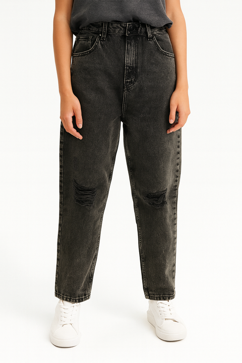 Sinsay Women's Washed Black Mom Fit Jeans | Sinsay In Lebanon