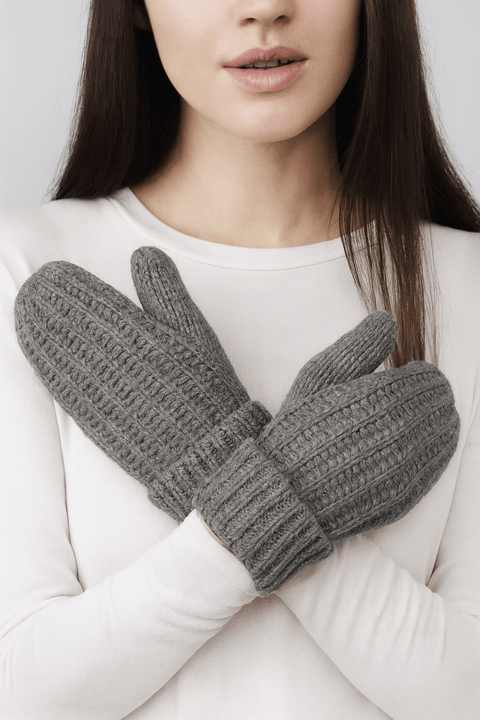 Forever 21 Women's Grey Knitted Gloves | Forever 21 In Lebanon