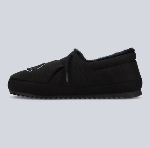 Champion Unisex Black University Slippers | Champion In Lebanon