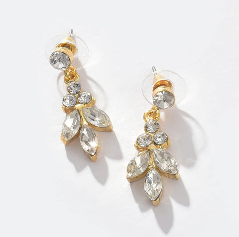 SOHI Women's Gold Stone Leaf Necklace And Earrings (Set Of 2) | SOHI In Lebanon