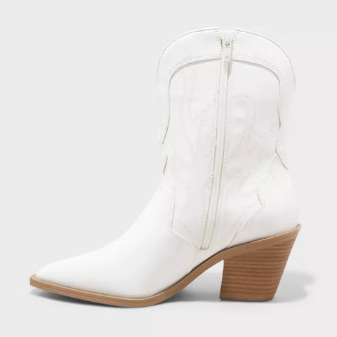 Universal Thread Women's White Jacey Western Ankle Boots |Universal Thread In Lebanon