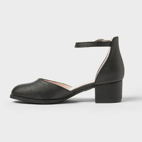 Cat & Jack Girl's Black Closed Round Toe Hazel Dress Sandals | Cat & Jack in Lebanon