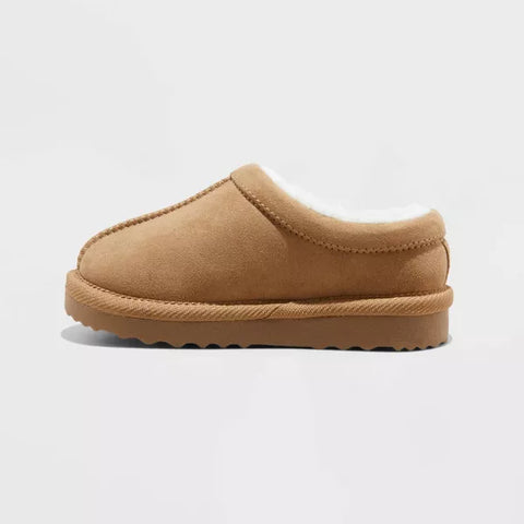 Cat & Jack Girl's Camel Jude Clog Slippers |Cat & Jack In Lebanon