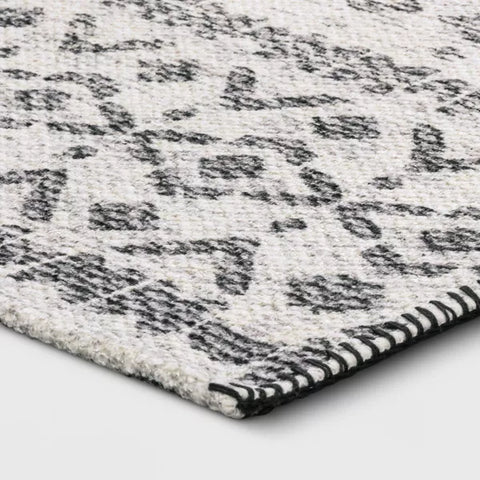 Threshold Black & Off White Washable Luna Aztec Diamond Printed Rug | Threshold In Lebanon