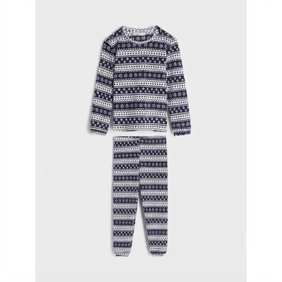Sinsay Boy's Cream/Navy Scandinavian Pattern Two Piece Pajama Set