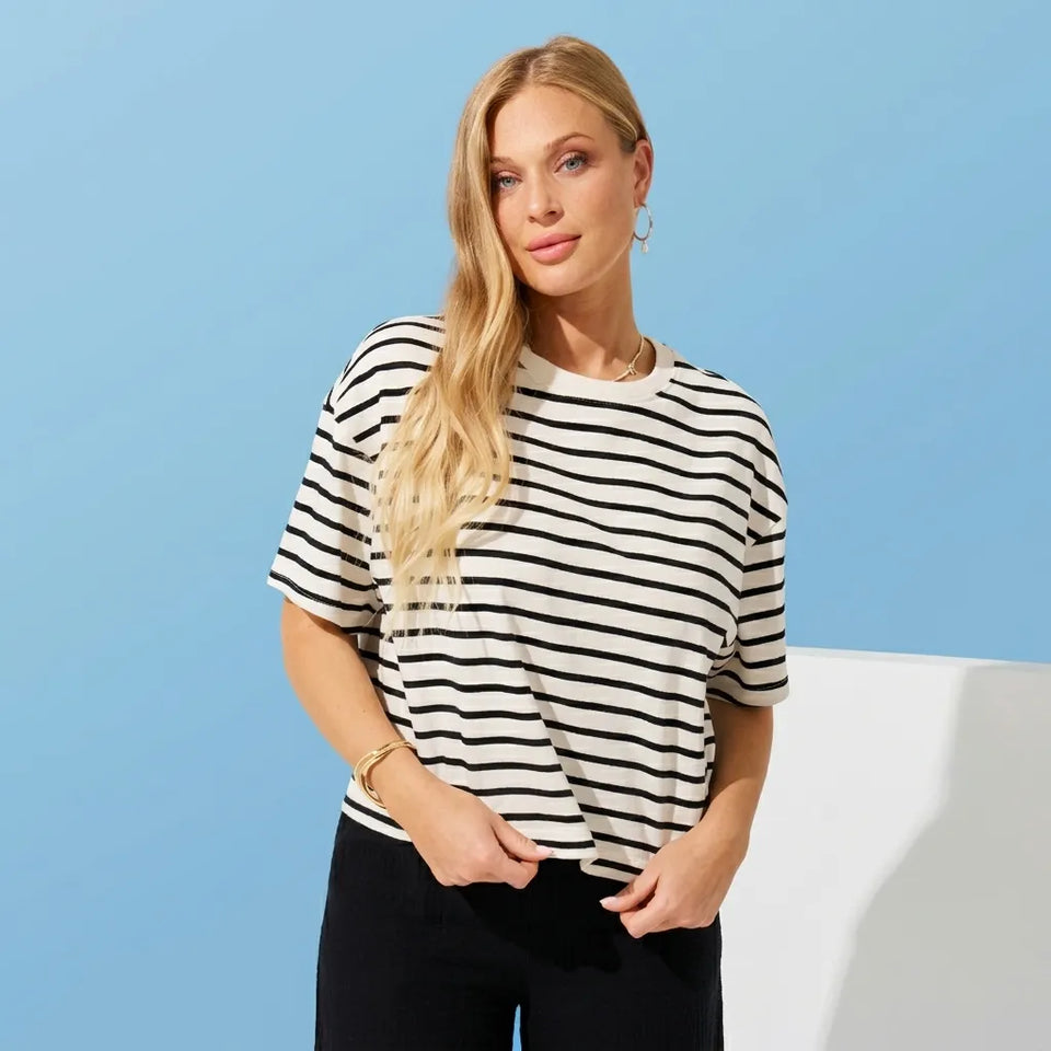 Sinsay Women's White & Black Striped Crew Neck T-Shirt