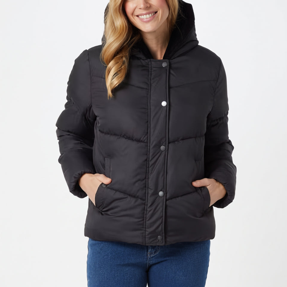 32 Heat Women's Black Lightweight Warm Jacket