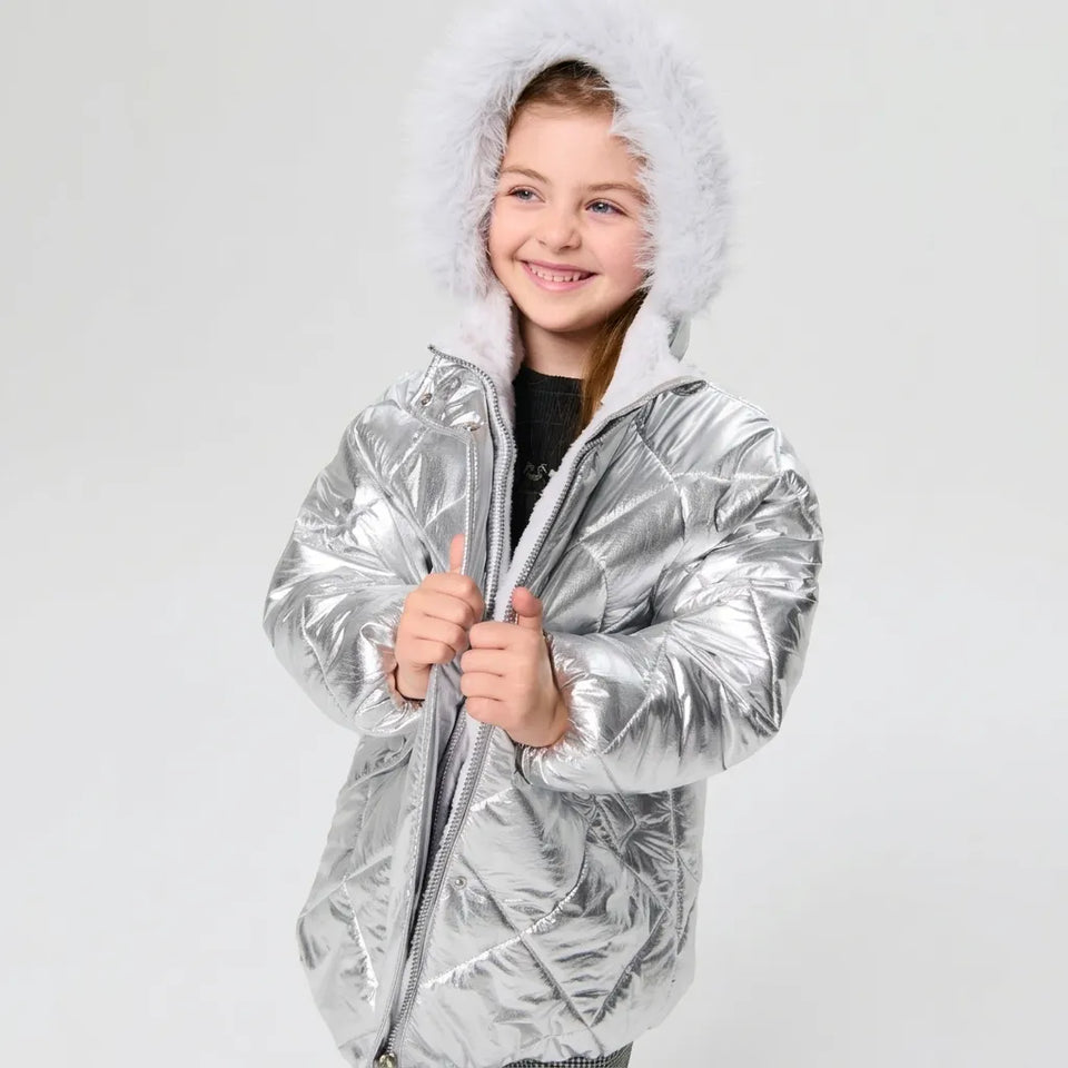 Sinsay Girl's Silver Quilted Puffer Jacket With Faux-Fur-Trimmed Hood.