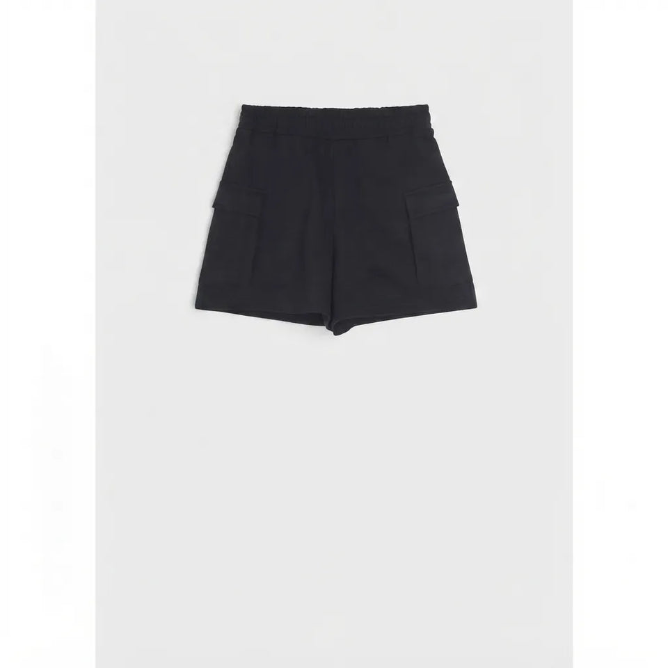 Black cargo shorts with side flap pockets, displayed flat against a light gray background.