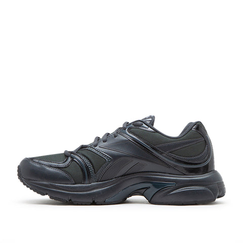 Reebok Unisex Black Running Sneakers ARS29 shoes64 shr