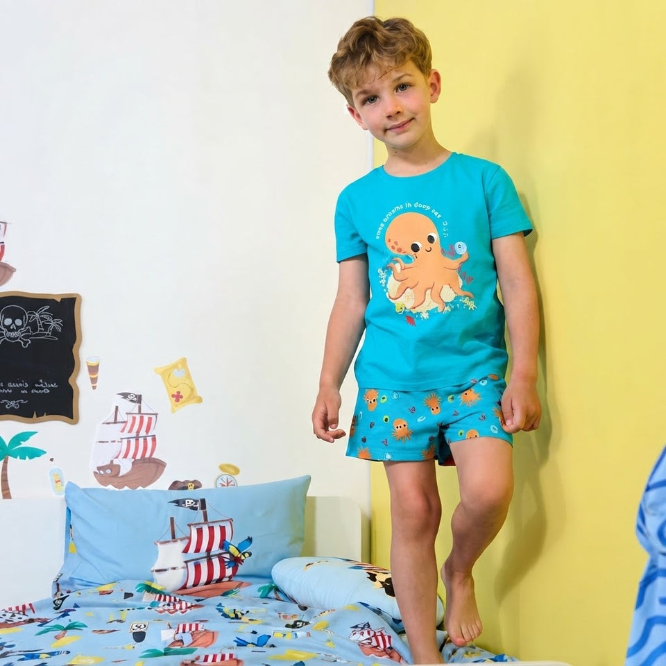 Sinsay Boy's Blue Octopus Graphic Shorts Pajama Set