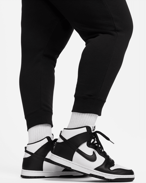 Nike Women's Black Plus Size Sportswear Club Fleece Sweatpants  | Nike in Lebanon