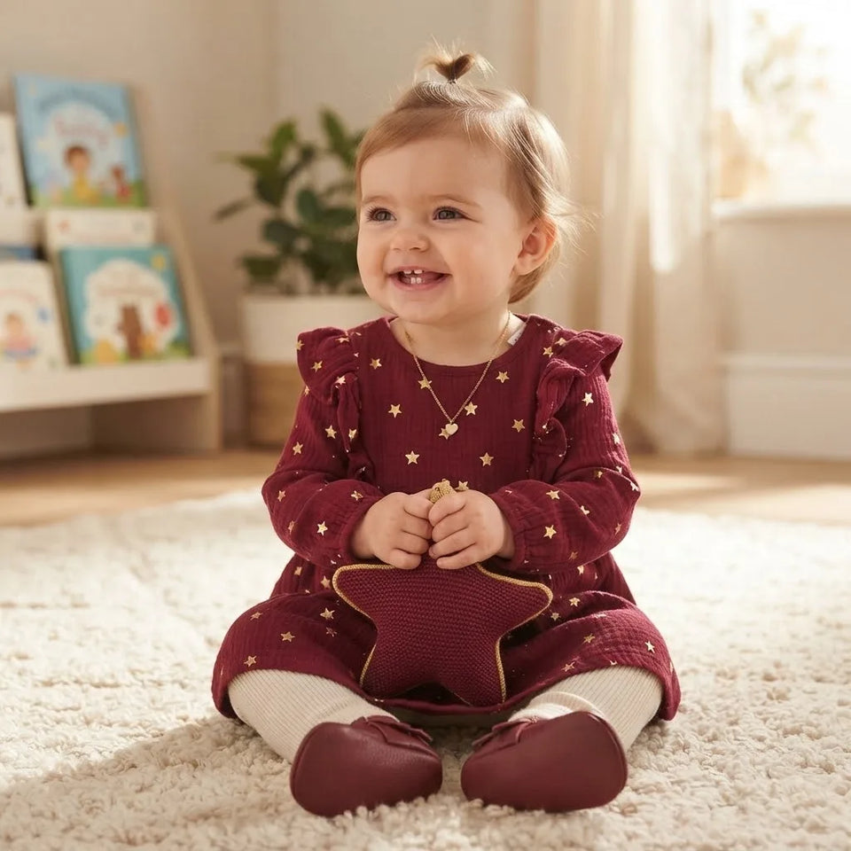 Sinsay Baby Girl's Burgundy All-Over Gold Star Print Ruffled Shoulder Dress