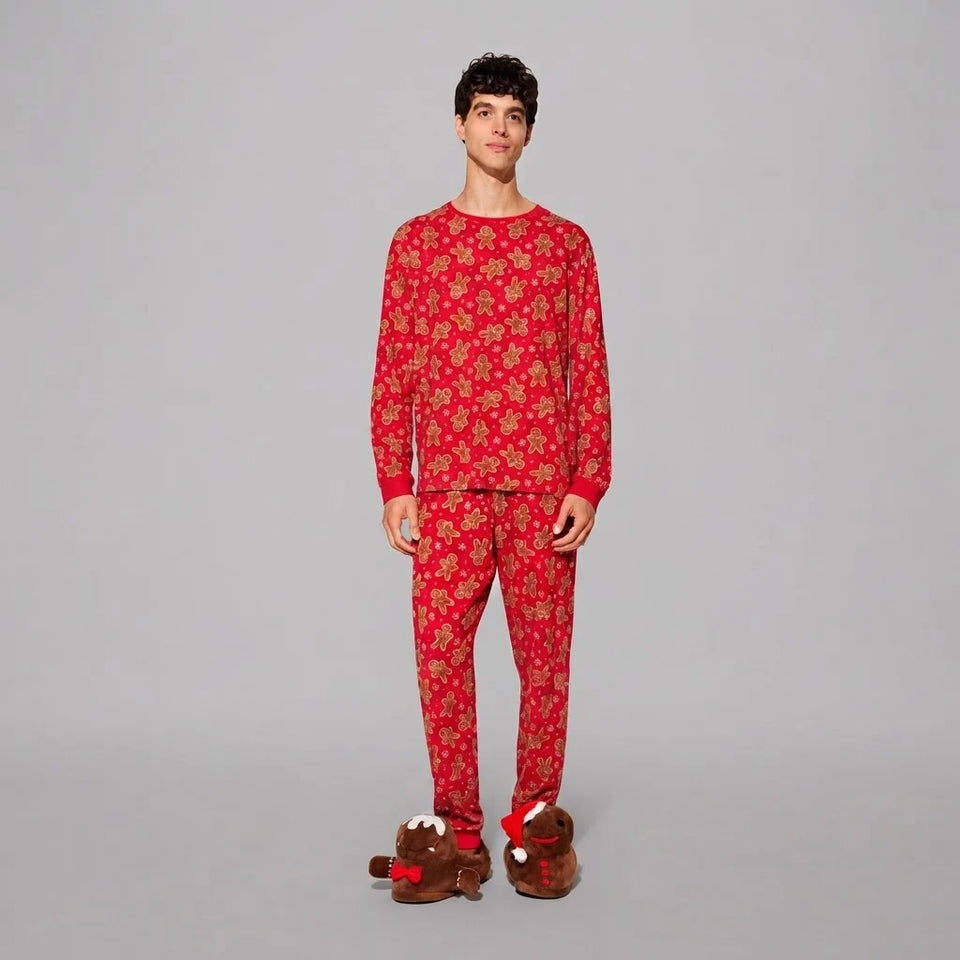 Sinsay Men's Red Gingerbread Motif Pajama Set