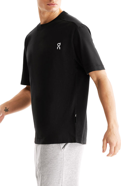 On Men's Black Club T Oversize Organic Cotton T-Shirt | On In Lebanon