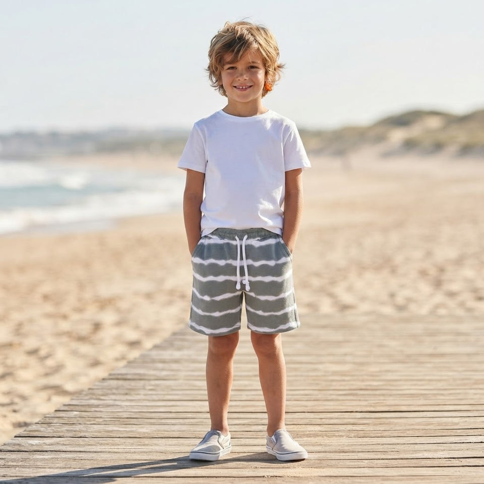 Sinsay Boy's Grey & White Striped Short