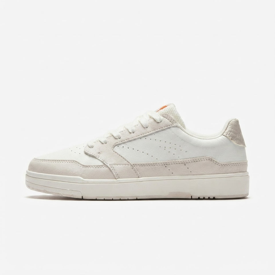 Anta Women's White & Light Pink Basic Skateboard Sneakers