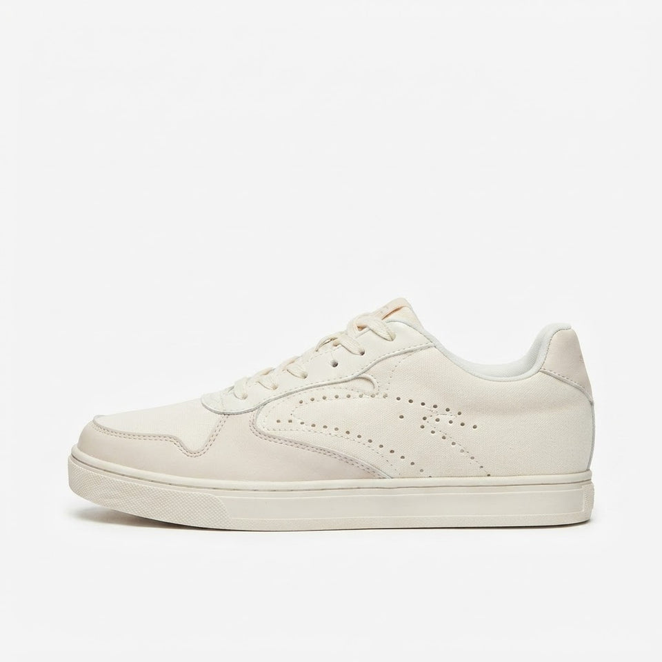 Anta Women's White & Pale Pink Classic X-Game Sneakers