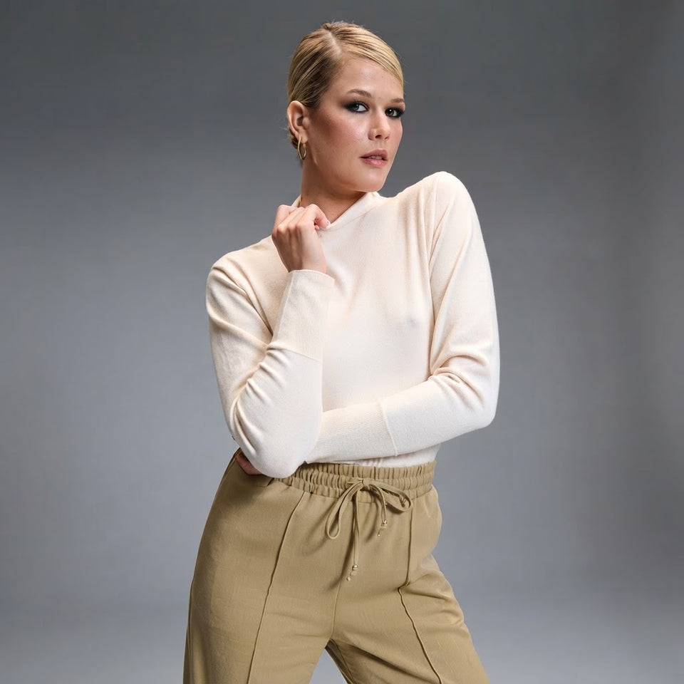 Sinsay Women's Light Beige Wool-Blend Pullover Sweater