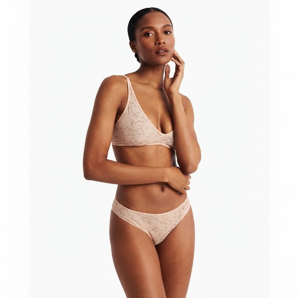 State Of Day Women's Nude Mesh Lace V-Neck Bra