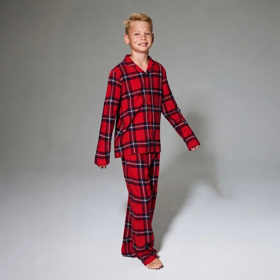 Sinsay Boy's Red & Black Plaid Long-Sleeve Button-Up Pajama Set