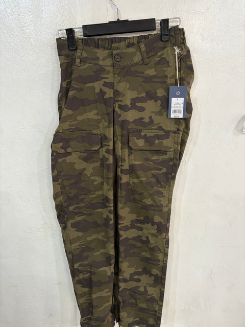 Universal Thread Women's Green Multi Olive Loose Fit Utility Adaptive Cargo Pants | Universal Thread in Lebanon