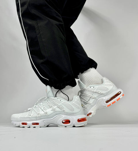 Nike Men's White Air Max Plus Utility Sneakers |Nike In Lebanon