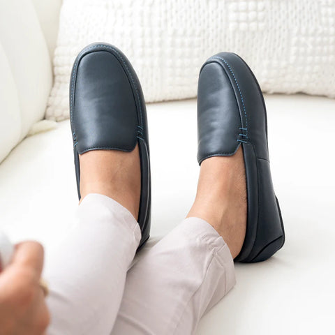 Isotoner Women's Black Vivienne Faux Fur Moccasin Slippers | Isotoner In Lebanon