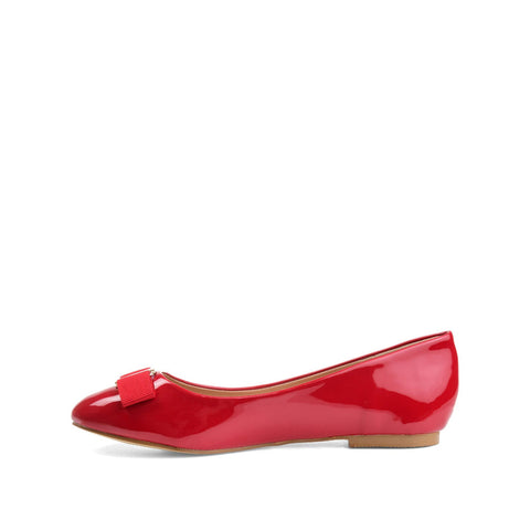 Journee Collection Women's Red Kim Round Toe Ballet Flats | Journee Collection In Lebanon