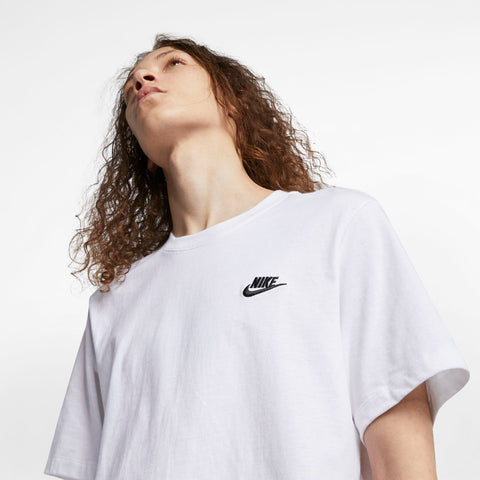 Nike Men's White Sportswear Club T-Shirt | Nike In Lebanon