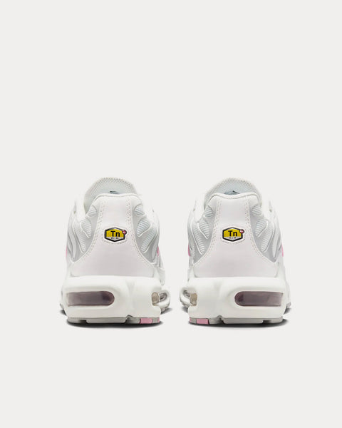 Nike Women's White Air Max Plus Sneakers |Nike In Lebanon