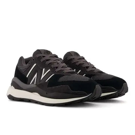 New Balance Women's Black 5740 Sneakers | New Balance In Lebanon