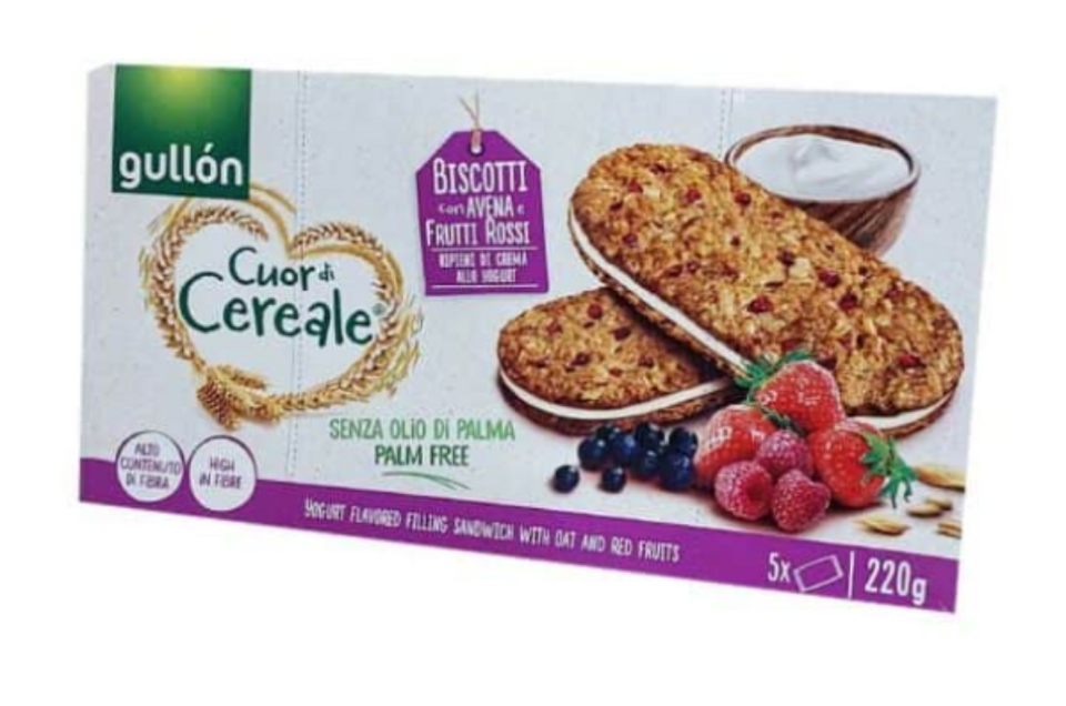 Packaging of Gullon Yogurt Flavored Filling Sandwich with Oat & Red Fruits biscuit showing the product and its features like palm oil free, suitable for breakfast.