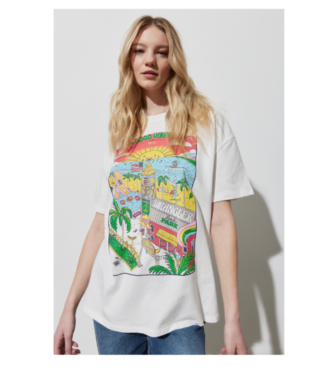 Wrangler Women's White Print Oversize Fit Relaxed Cut Crew Neck T-Shirt | Wrangler In Lebanon
