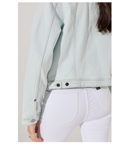 Lee Women's Light Blue Trucker Regular Fit Cut Denim Jacket | Lee In Lebanon
