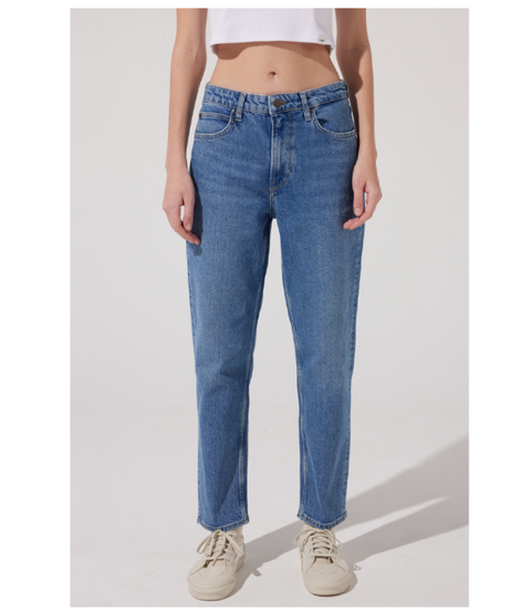 Lee Women's Blue Mid Wash Carol Regular Straight Jeans | Lee In Lebanon