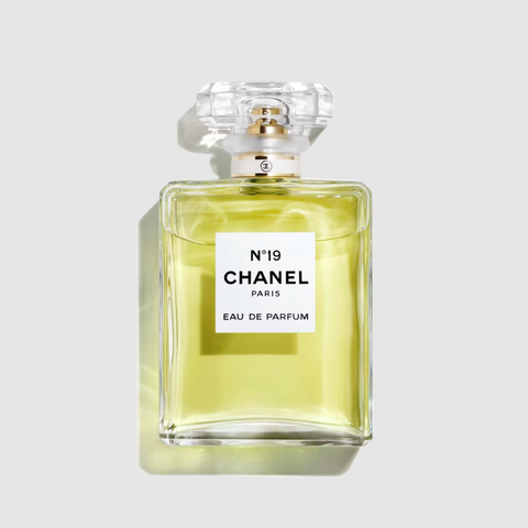 Chanel Women's N°19 Eau De Parfum 100ml | Chanel In Lebanon