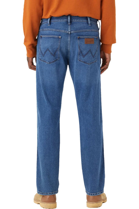 Wrangler Men's Navy The Look Larston 880 Relaxed Straight Jeans | Wrangler In Lebanon