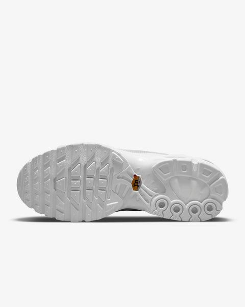 Nike Men's White Air Max Plus Sneaker Shoes | Nike In Lebanon