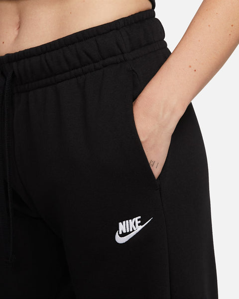 Nike Women's Black Plus Size Sportswear Club Wide-Leg Sweatpants |Nike In Lebanon