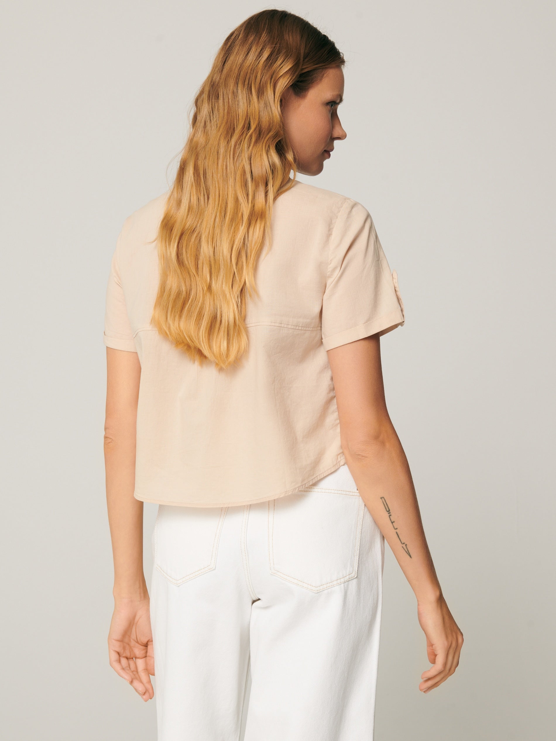 Sinsay Women's Beige Short Sleeve Classic Collar Shirt | Sinsay In Lebanon