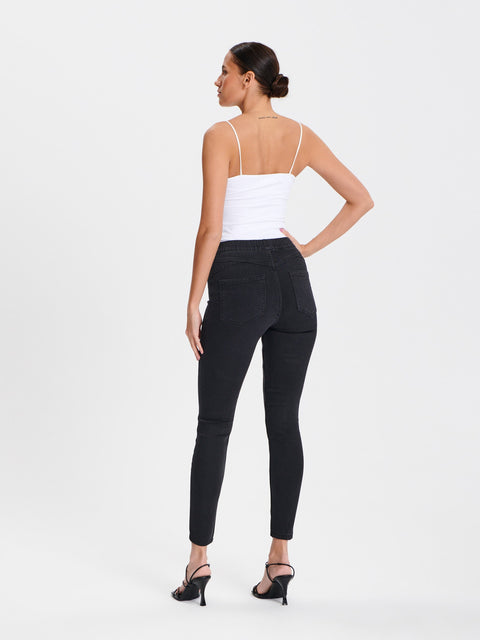 Sinsay Women's Black Push Up Jeans | Sinsay In Lebanon