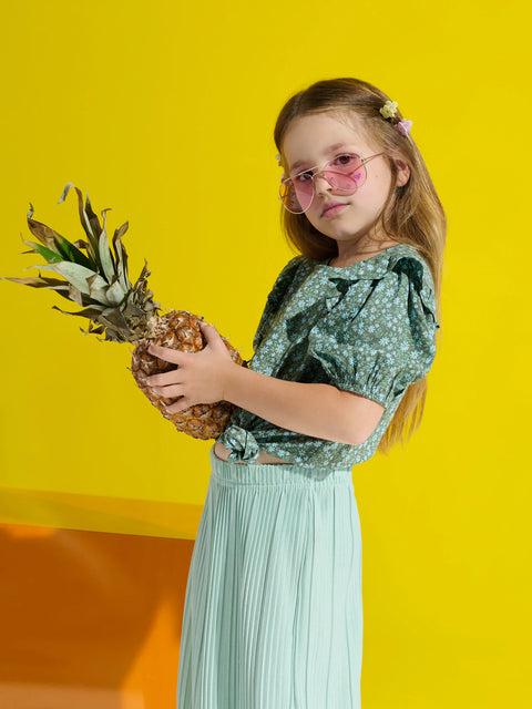 Sinsay Girl's Green Floral Blouse With Tie Detail | Sinsay In Lebanon