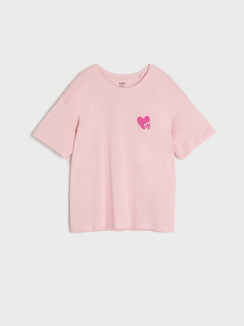 Sinsay Girl's Light Pink T-Shirt With Heart Print | Sinsay In Lebanon