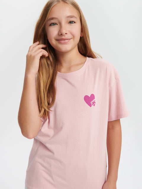 Sinsay Girl's Light Pink T-Shirt With Heart Print | Sinsay In Lebanon