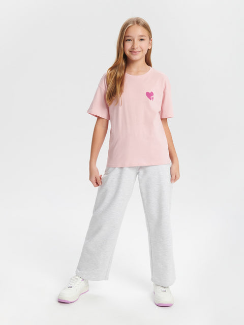 Sinsay Girl's Light Pink T-Shirt With Heart Print | Sinsay In Lebanon