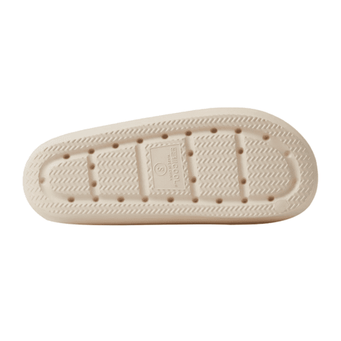 32 Degrees Unisex Cushion Slide Sandal Indoor Outdoor Shower Friendly, Cream