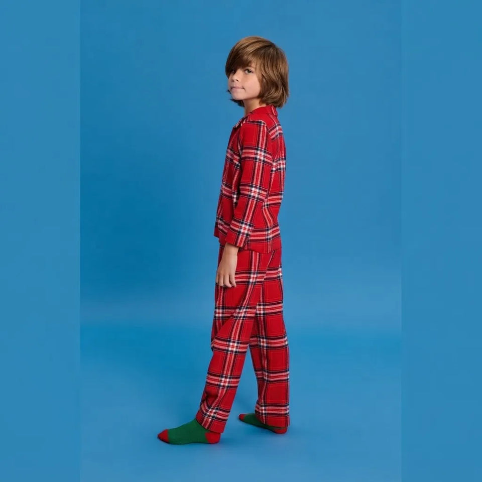 Sinsay Boy's Red and Black Plaid 2 Piece Sleep Pajama Set